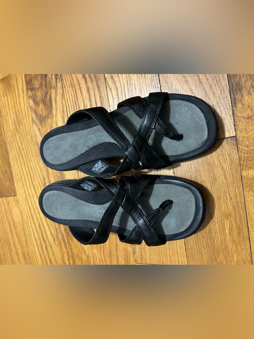 Merrell Sandals Women’s S Sz 8 Sundial Cross Thong Wedge Black Leather Soft